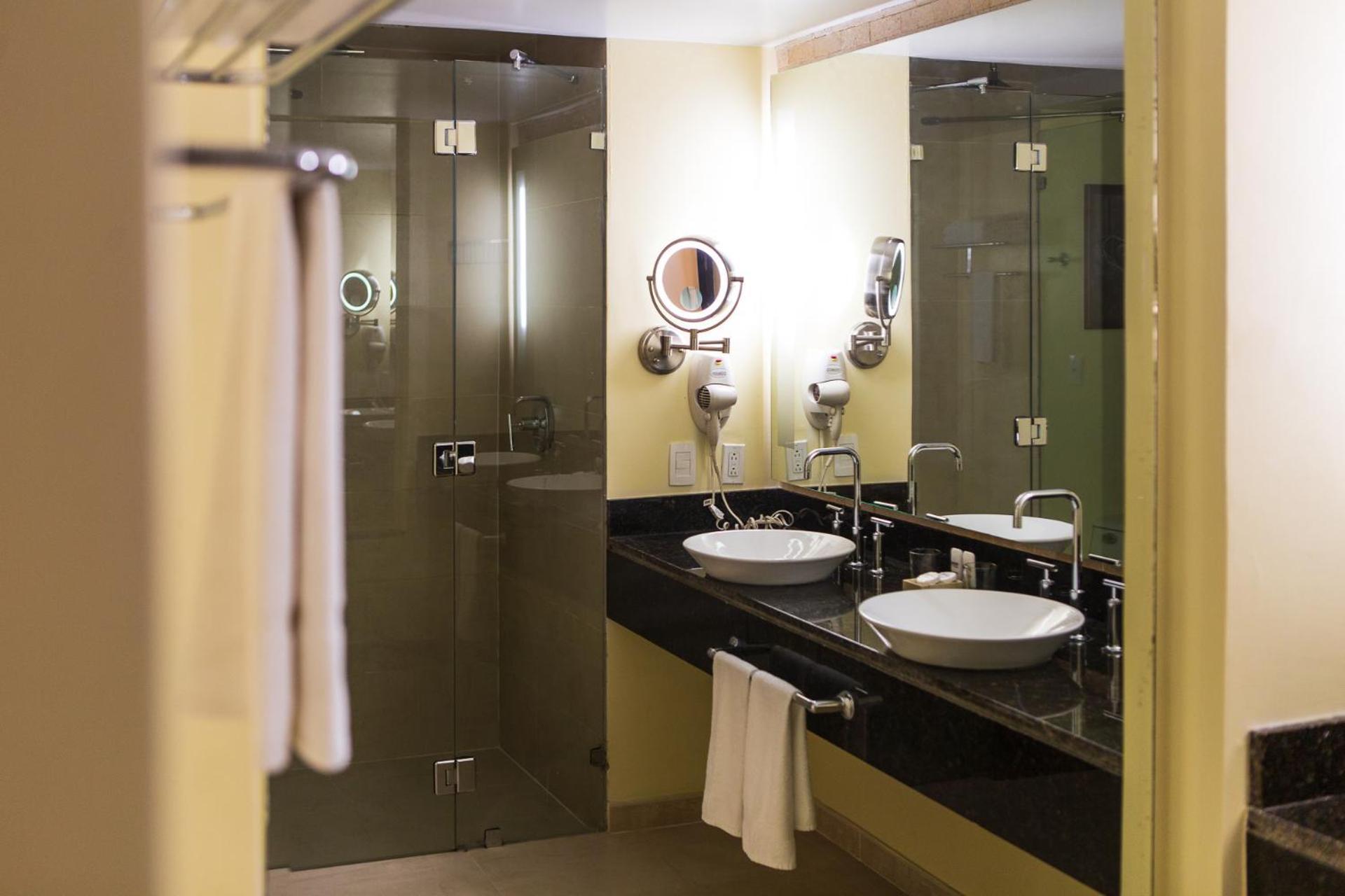 Sunsol Unik Luxury Hotel Porlamar Bagian luar foto