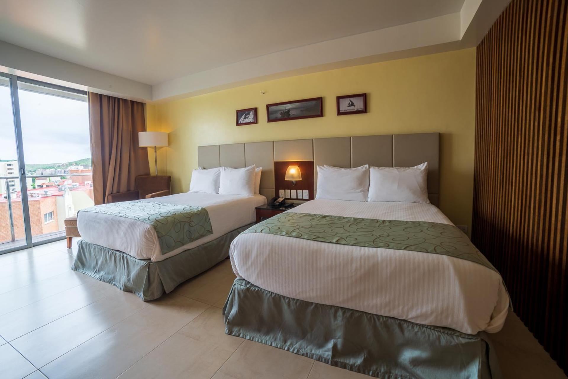 Sunsol Unik Luxury Hotel Porlamar Bagian luar foto