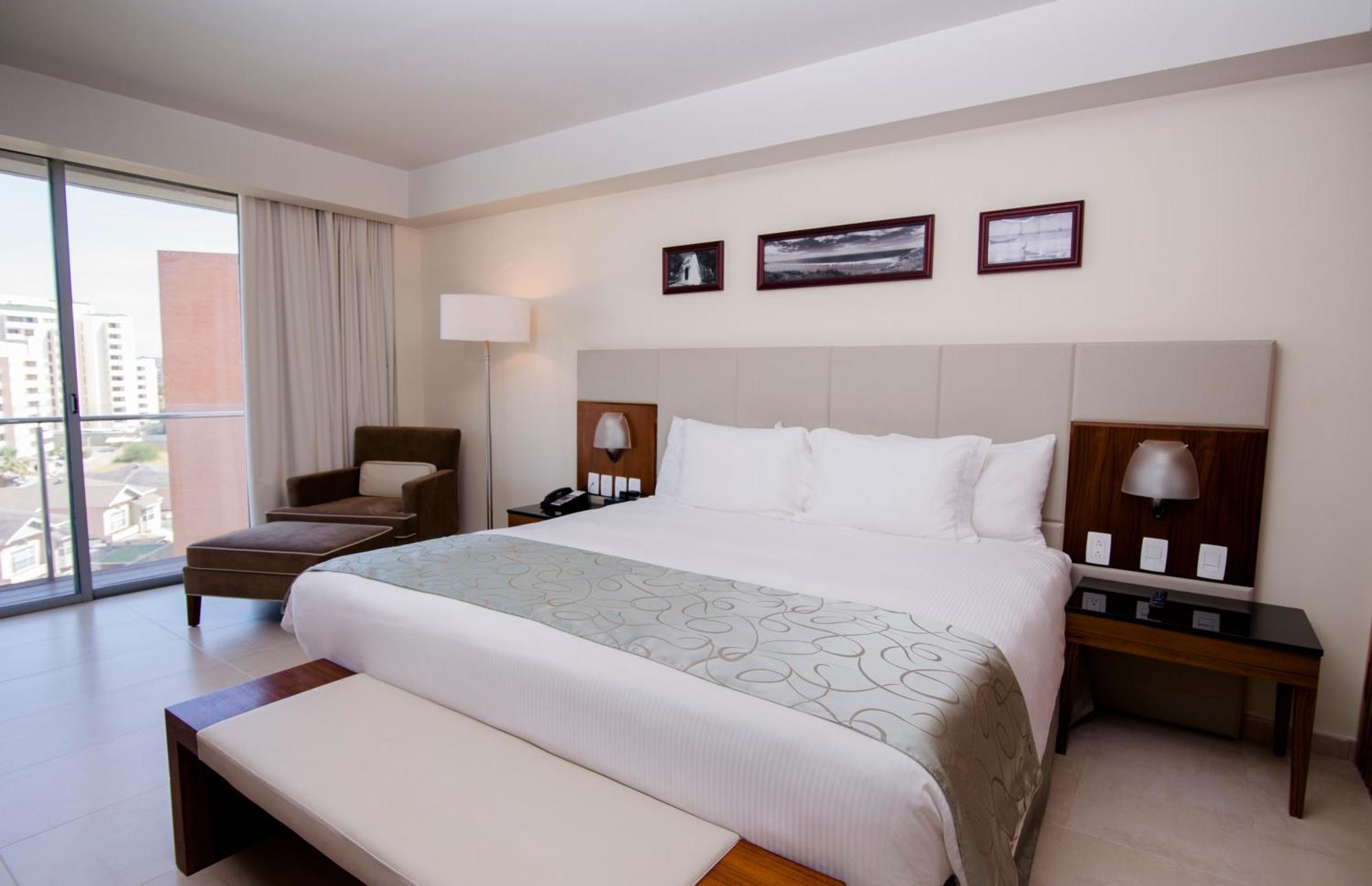 Sunsol Unik Luxury Hotel Porlamar Bagian luar foto