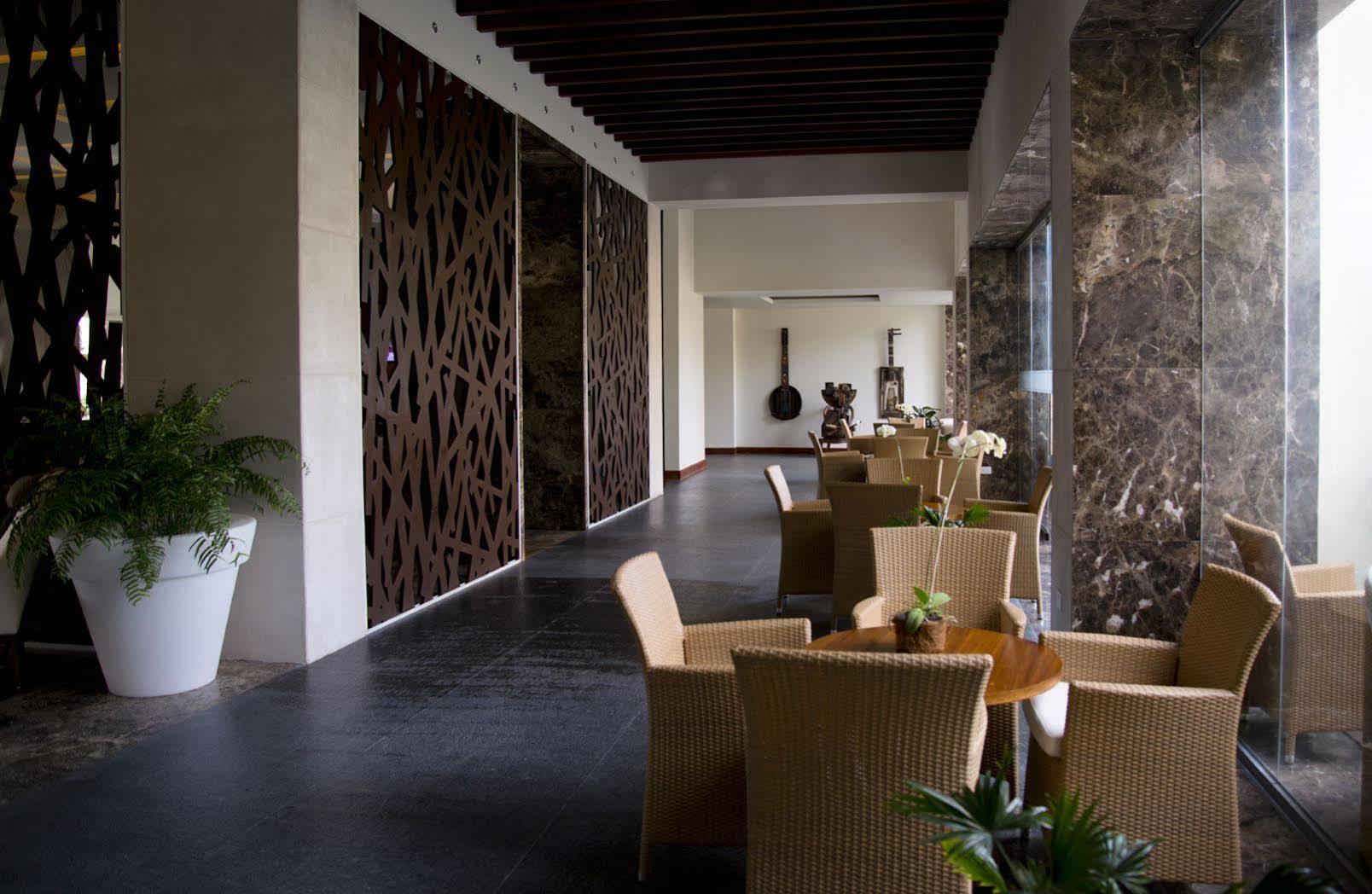 Sunsol Unik Luxury Hotel Porlamar Bagian luar foto