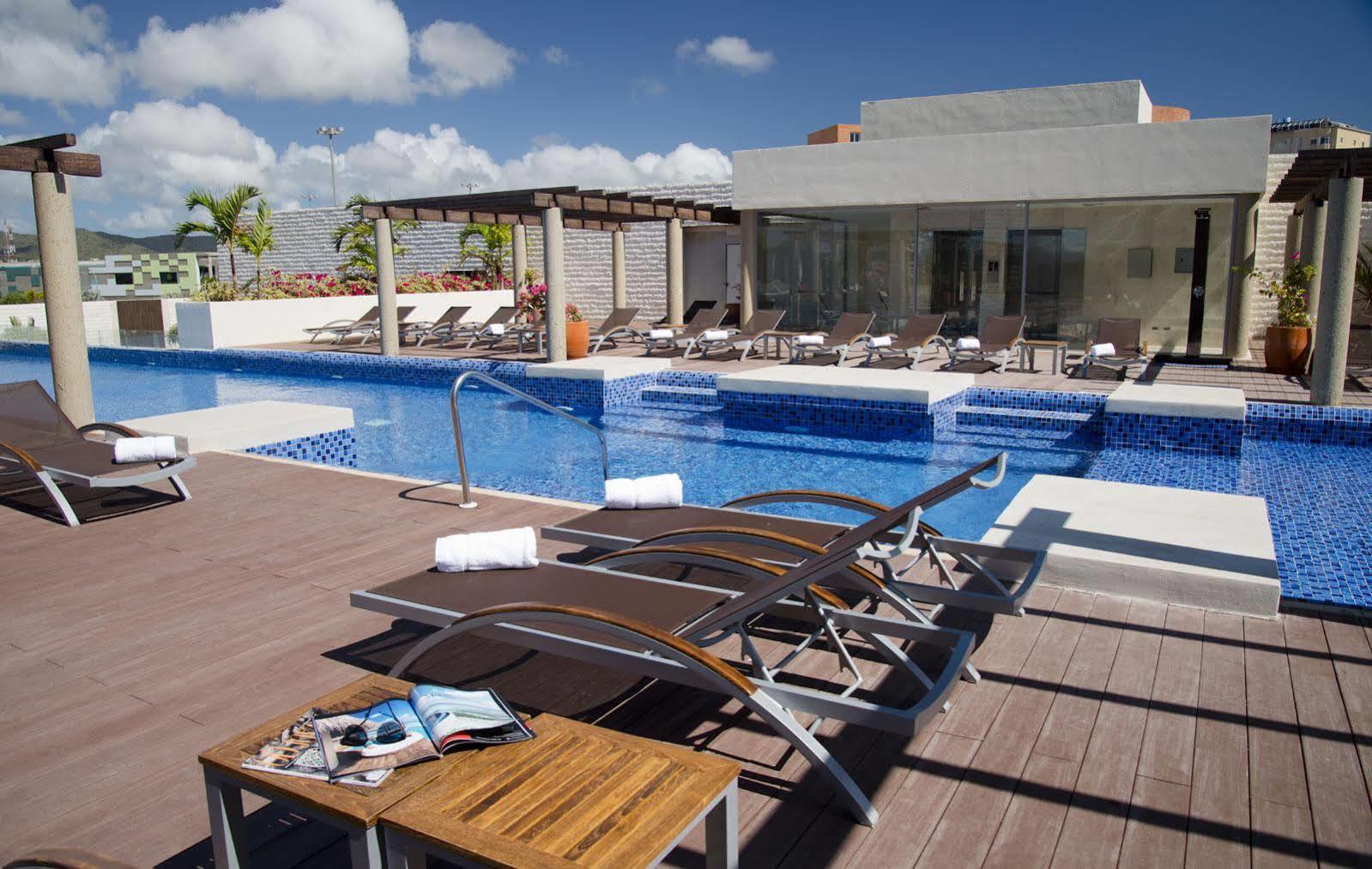 Sunsol Unik Luxury Hotel Porlamar Bagian luar foto